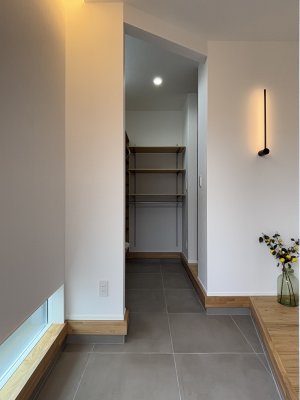 玄関内部